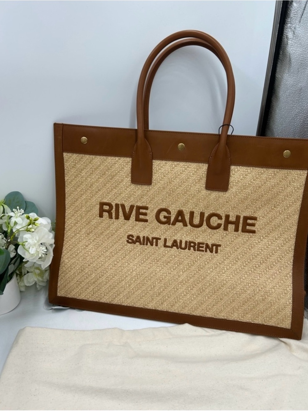 SOLD! Women’s Saint Laurent RIVE GAUCHE tote bag, natural sand RAFFIA leather